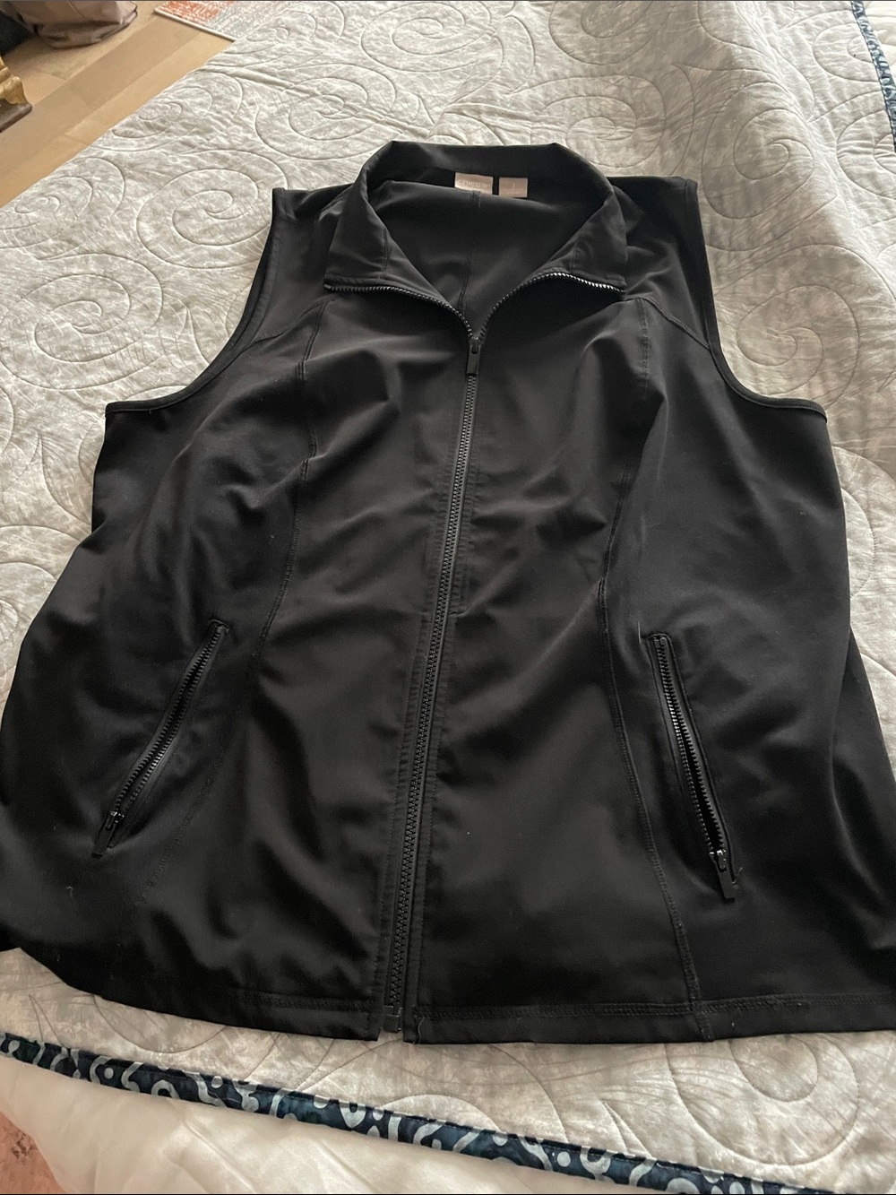 Sporty vest